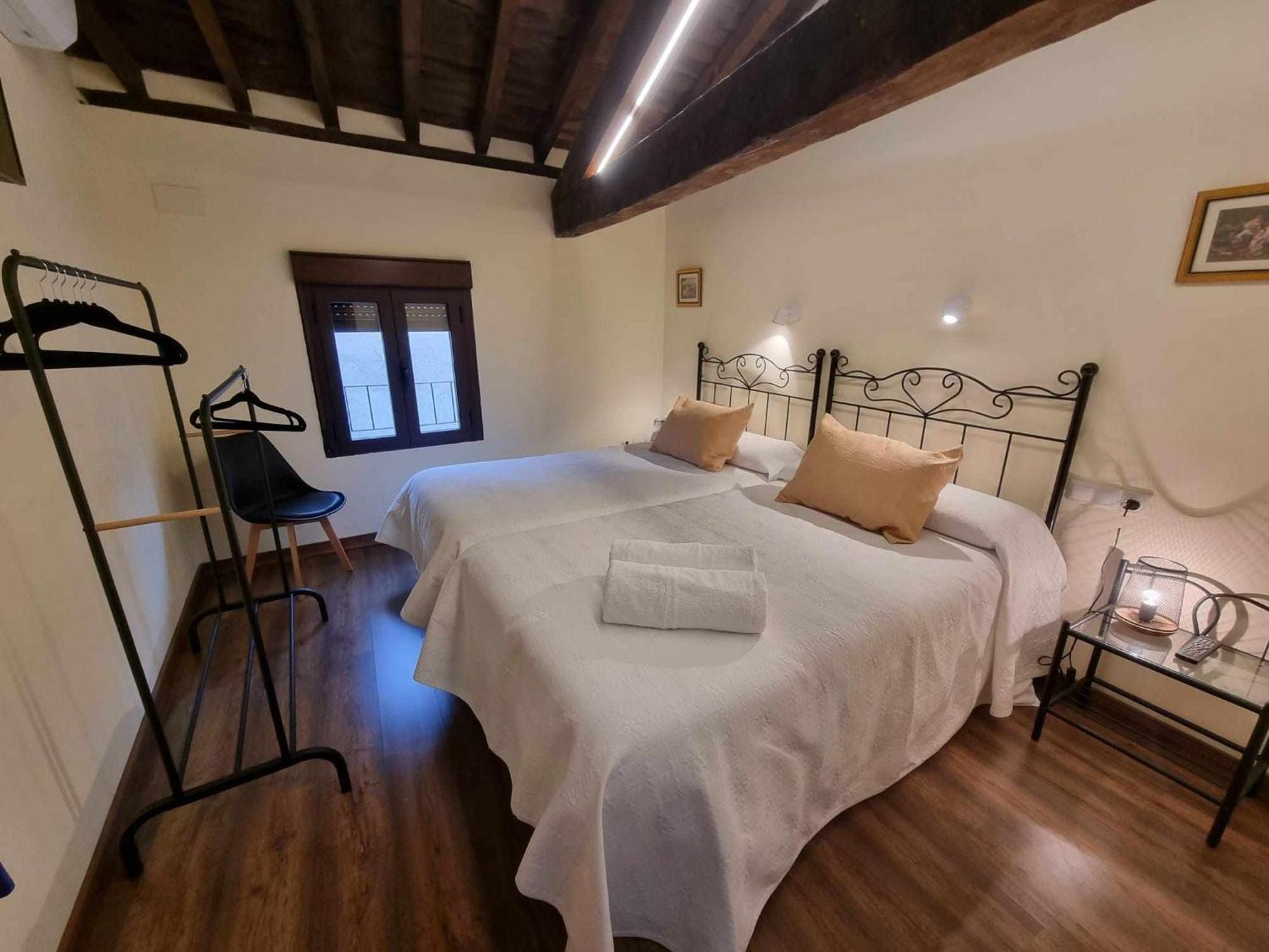 Lanchas De La Vera Madrigal de la Vera Buitenkant foto
